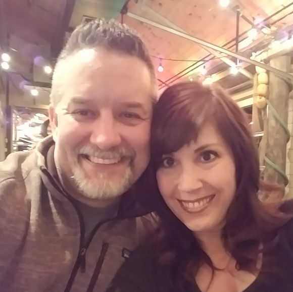 Meet your Posher, Shelly - Picture 2 of 2